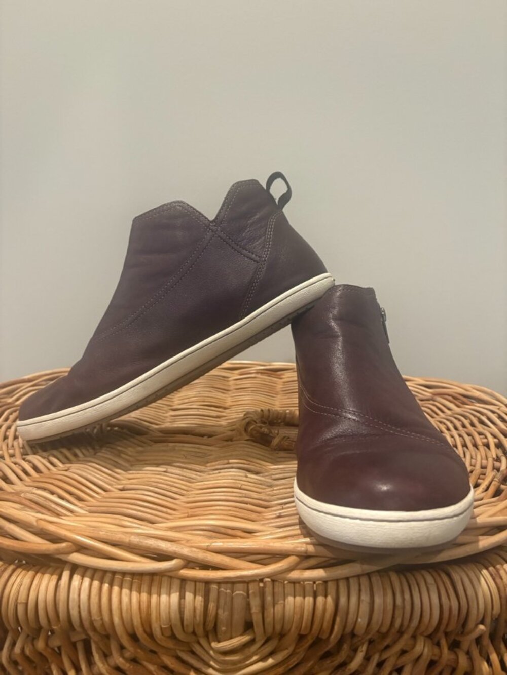 Taos Brown Size 11 Womens Leather Sneaker-soled Zipper Booties